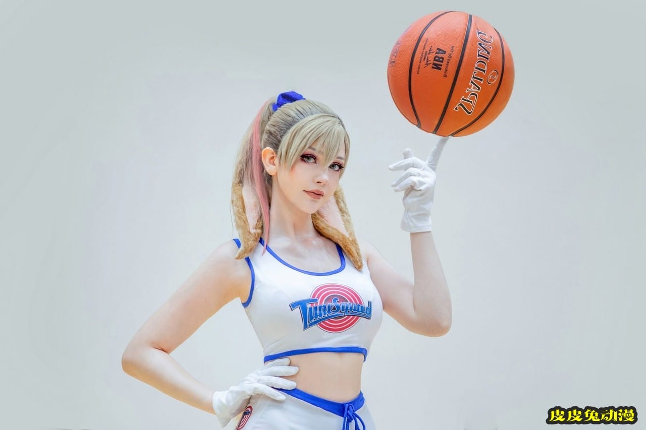 透明绝对领域的2B小姐姐 一周大师级CosPlay赏