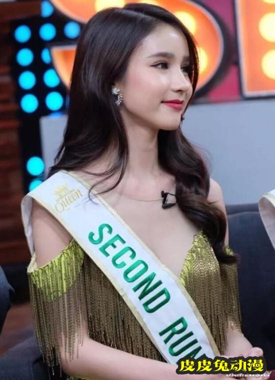 曾经泰国征兵现场的最美变性人 已经蜕变成性感模特