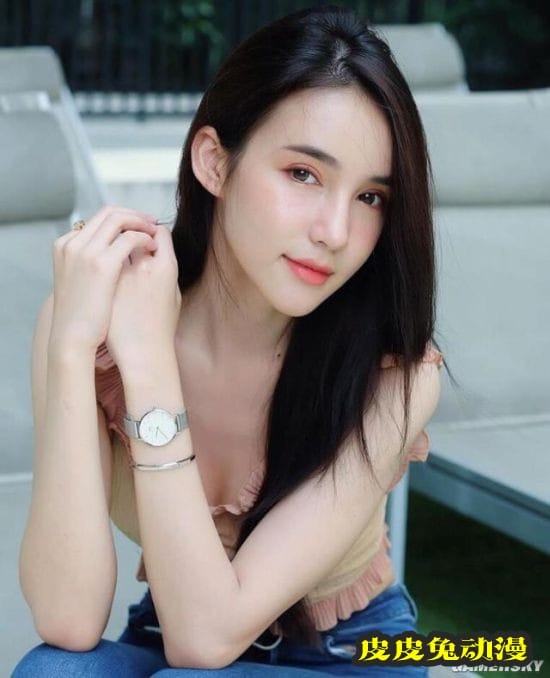 曾经泰国征兵现场的最美变性人 已经蜕变成性感模特