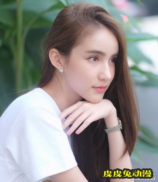 曾经泰国征兵现场的最美变性人 已经蜕变成性感模特