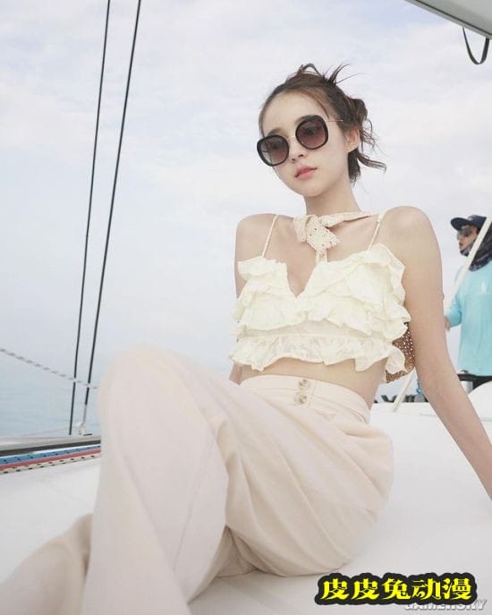 曾经泰国征兵现场的最美变性人 已经蜕变成性感模特