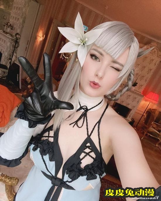 《尼尔：伪装者》凯妮COS 雌雄同体衣服简陋的小姐姐