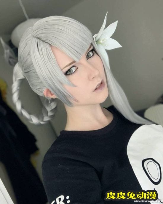 《尼尔：伪装者》凯妮COS 雌雄同体衣服简陋的小姐姐