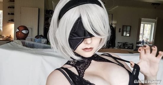 《尼尔：伪装者》凯妮COS 雌雄同体衣服简陋的小姐姐