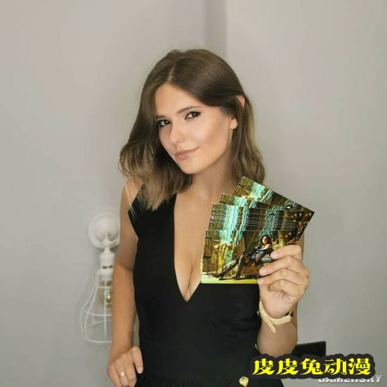 俄妹COS《巫师》系列女主 美腿御姐CG级神还原