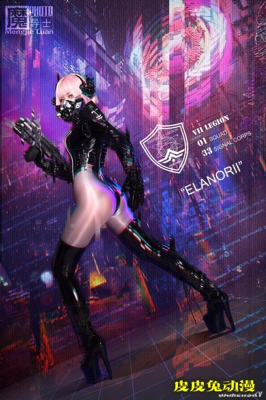 科技与性感的完美结合 黑暗王朝作品《狼行闻书》改造型通讯官