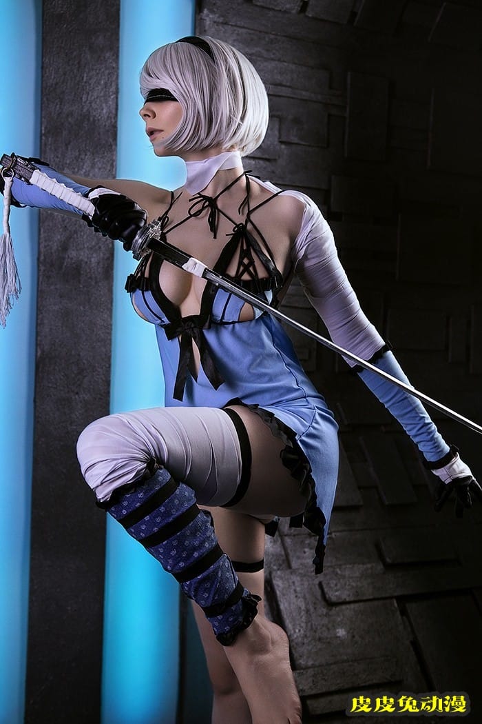 超短裙凯妮与2B小姐姐 一周大师级CosPlay赏-皮皮兔动漫