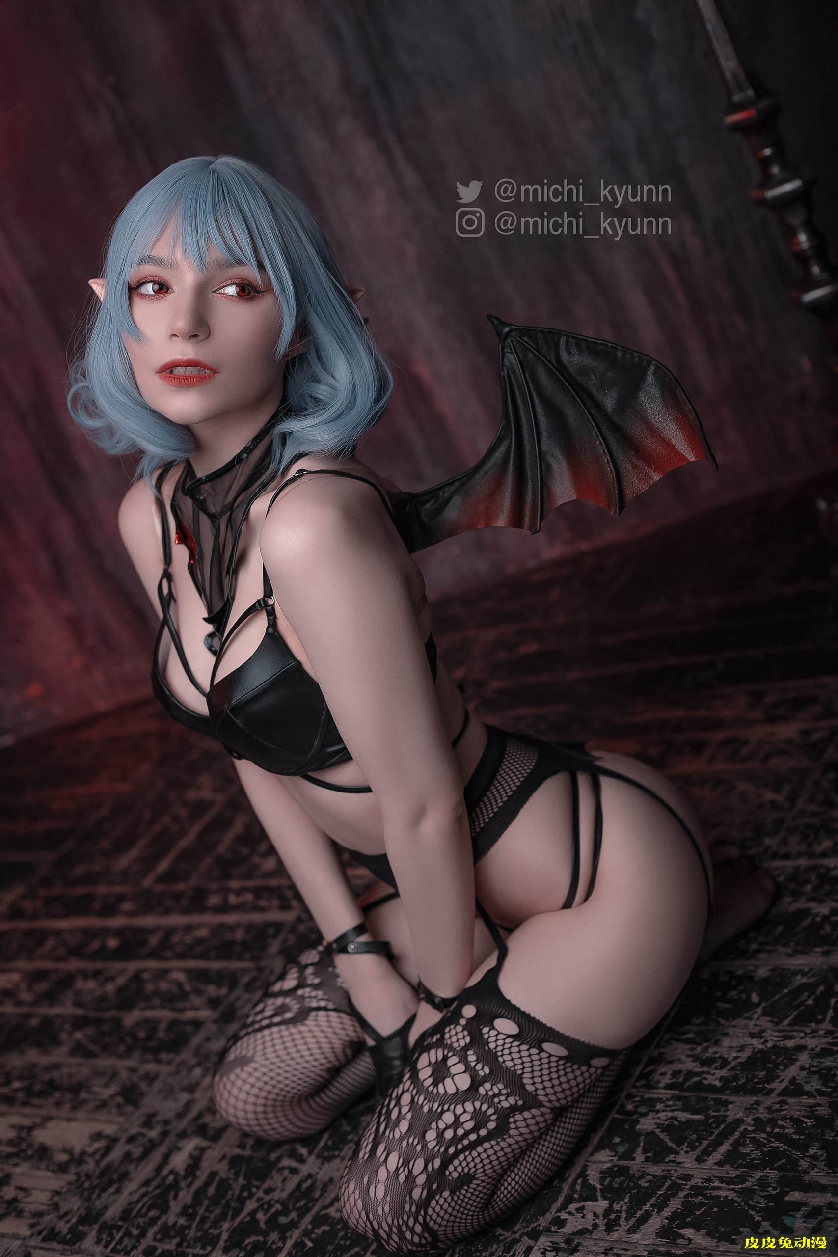 超短裙凯妮与2B小姐姐 一周大师级CosPlay赏