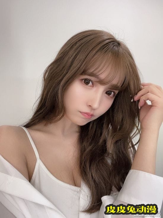 三上悠亚邀请母亲拍摄youtube视频 自曝童年照片