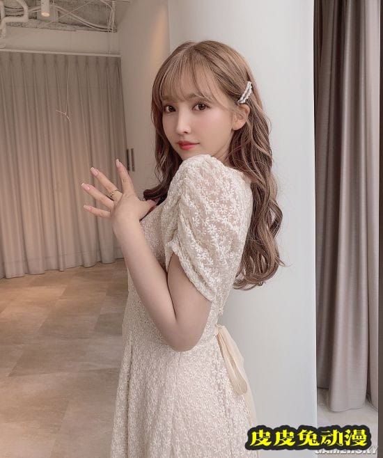 三上悠亚邀请母亲拍摄youtube视频 自曝童年照片