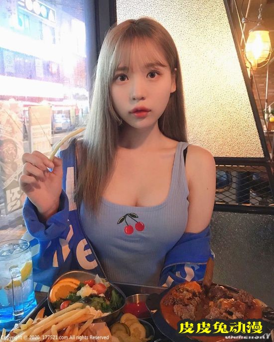 视线总是不由自主 韩国DJ靓妹Mochi