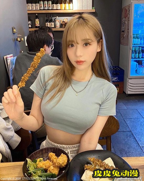 视线总是不由自主 韩国DJ靓妹Mochi