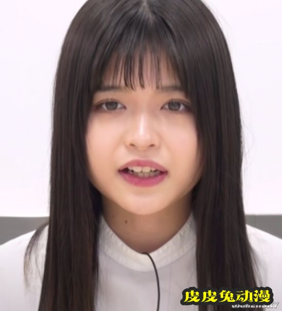 美少女网红“照骗”被扒？素颜照曝光粉丝哀嚎