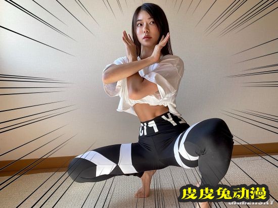 日本COSER模仿JOJO立走红 腹肌马甲线亮眼