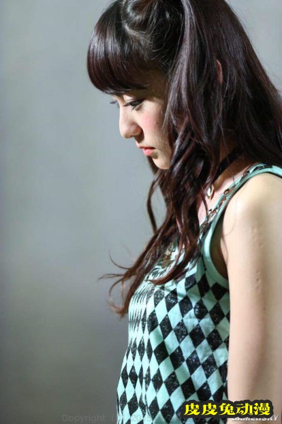 日本流行“卡介苗女孩” 美少女秀出手臂疫苗注射疤痕