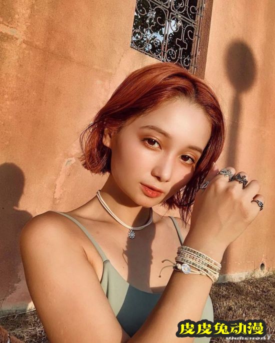 日本流行“卡介苗女孩” 美少女秀出手臂疫苗注射疤痕