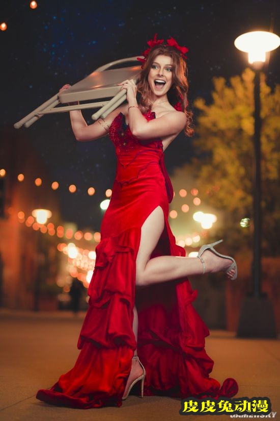 《FF7RE》英文配音COS爱丽丝 高杈红裙秀美腿