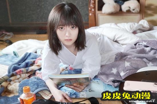 日本“破产美少女”走红网络 从城市被迫搬到乡下的YouTuber正妹