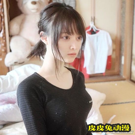 日本“破产美少女”走红网络 从城市被迫搬到乡下的YouTuber正妹