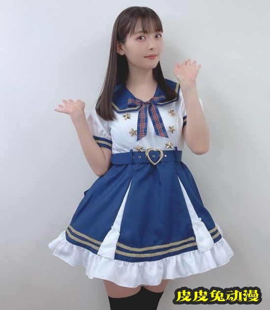 上坂堇参加音乐节目 过膝袜美照发布