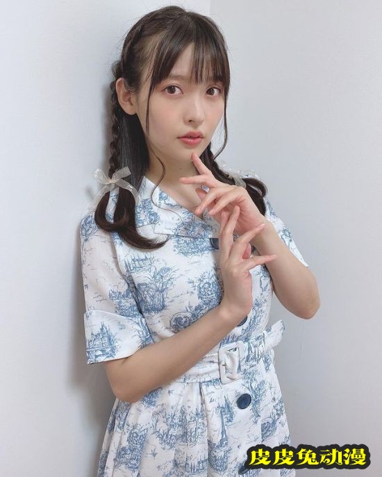 上坂堇参加音乐节目 过膝袜美照发布