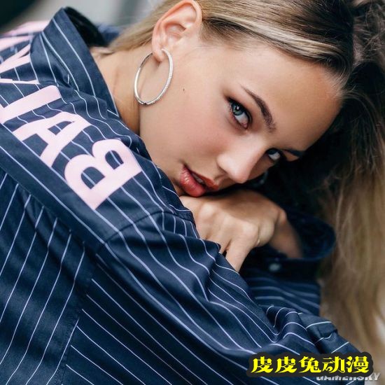 00后柔道女神走红网络 长腿杀器被称“乌克兰蟒蛇”