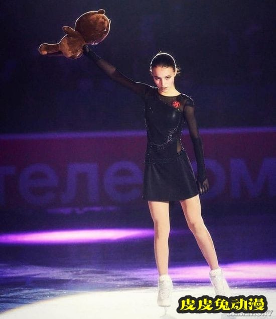 颜值逆天的冰上精灵 俄罗斯天才花滑少女