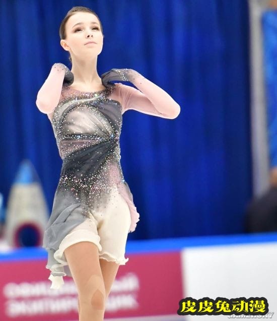 颜值逆天的冰上精灵 俄罗斯天才花滑少女