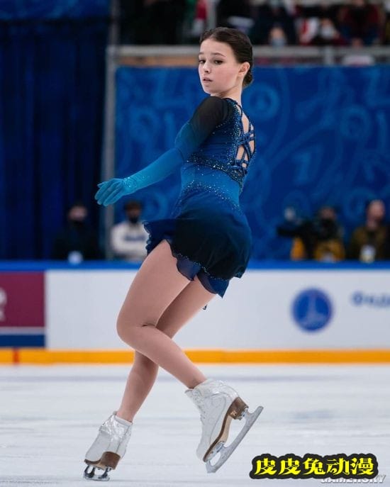 颜值逆天的冰上精灵 俄罗斯天才花滑少女