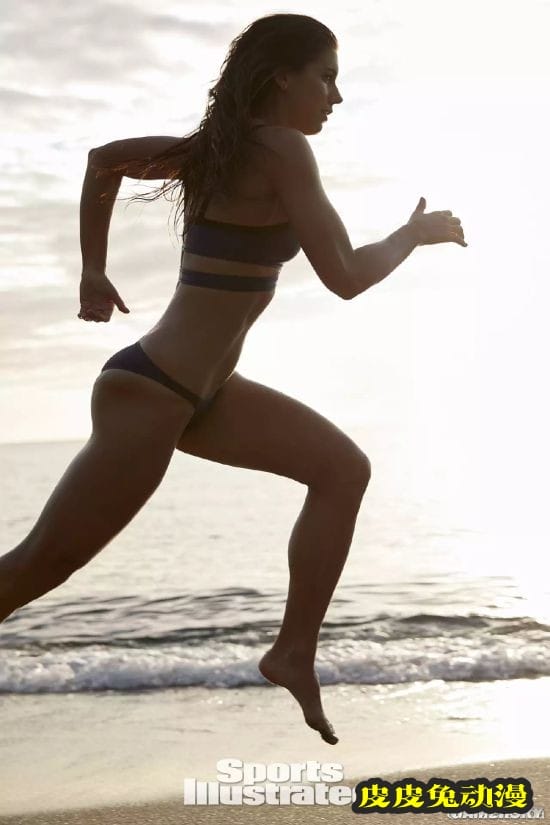 美艳杀手球色怡人 美国足球女神Alex Morgan