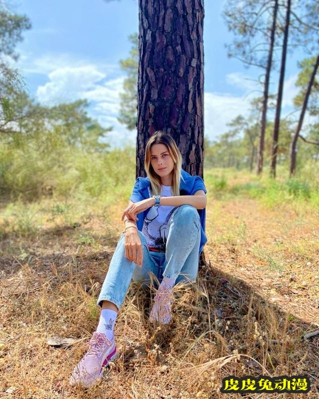 修长美腿的绝对优势 乌克兰跳高美少女玛胡奇克