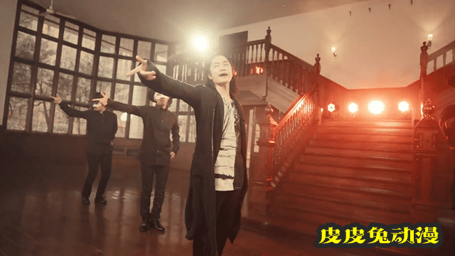 「DIES IN NO TIME」真人MV片段公开-皮皮兔动漫