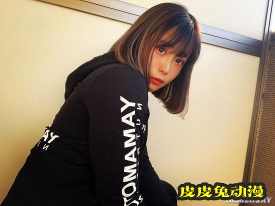 萌妹颜值+坚实肌肉 日本27岁健身美女走红-皮皮兔动漫