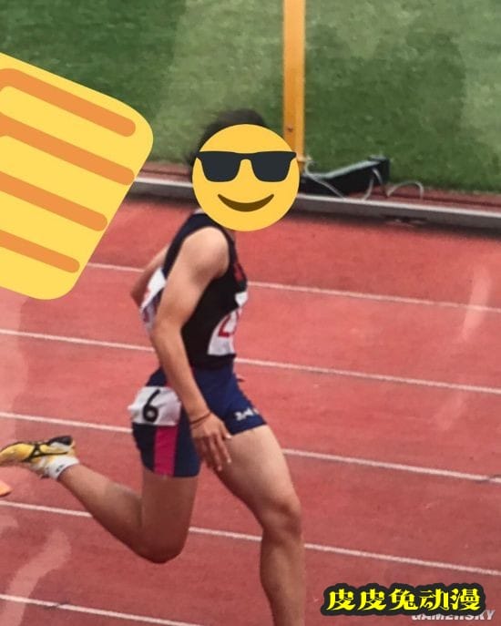 萌妹颜值+坚实肌肉 日本27岁健身美女走红