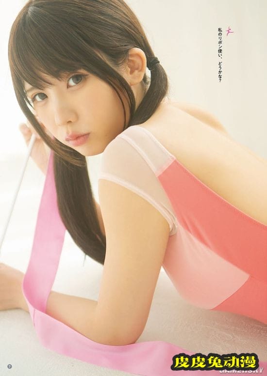 Enako再拍全新写真集 脱下COSPALY服装走向写真界