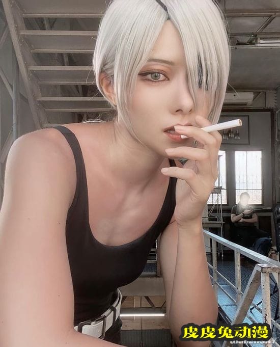 日本COSER更新JOJO立姿势 健美身材神还原漫画动作