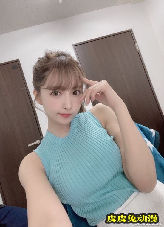 跟三上老师学穿搭？三上悠亚拍网购试穿Vlog