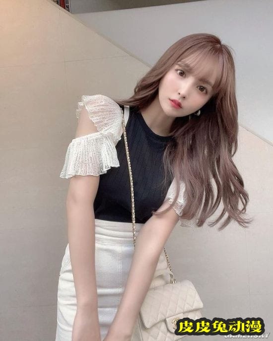 跟三上老师学穿搭？三上悠亚拍网购试穿Vlog