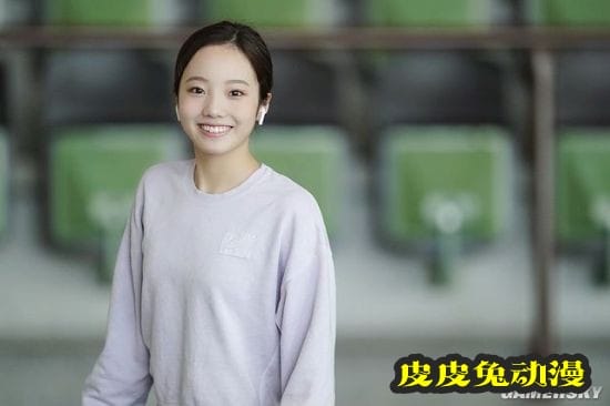 日本花滑选手本田真凛COS蝴蝶忍 甜美颜值走红网络