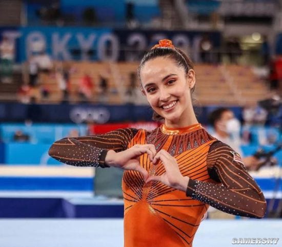 芭比公司为她设计专属娃娃 大马体操公主Farah Ann