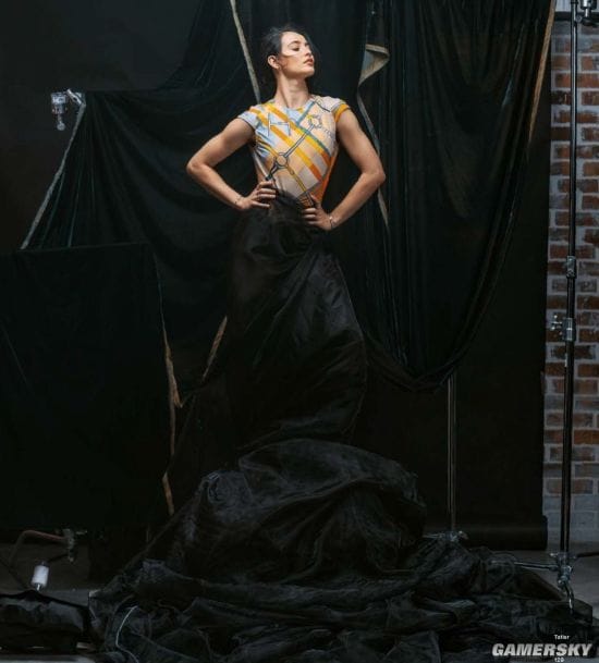 芭比公司为她设计专属娃娃 大马体操公主Farah Ann