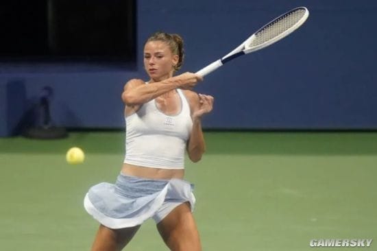 攻击性极强的粉红芭比 意大利网球女神Camila Giorgi