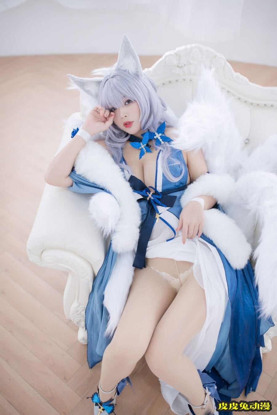 萌系小姐姐-白烨-丝袜美腿COS碧蓝航线蝴蝶信浓睡衣诱惑美图