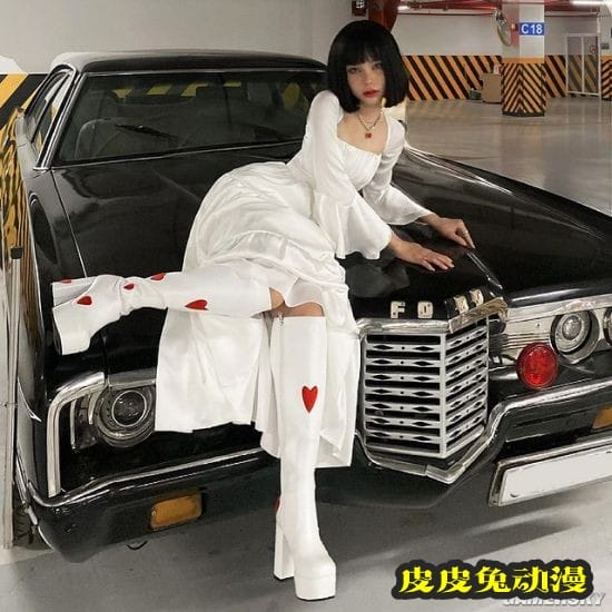 二次元老婆成真？越南赛博小姐姐科技感拉满