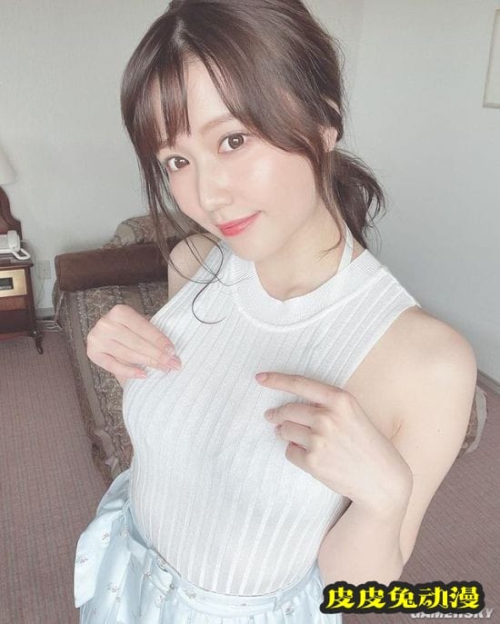 写真女星神似有村架纯走红 清纯可爱笑容甜美