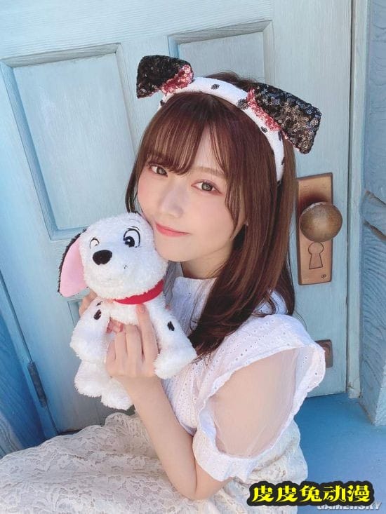 写真女星神似有村架纯走红 清纯可爱笑容甜美