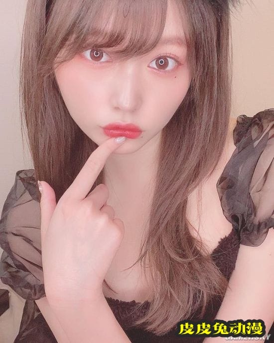 写真女星神似有村架纯走红 清纯可爱笑容甜美