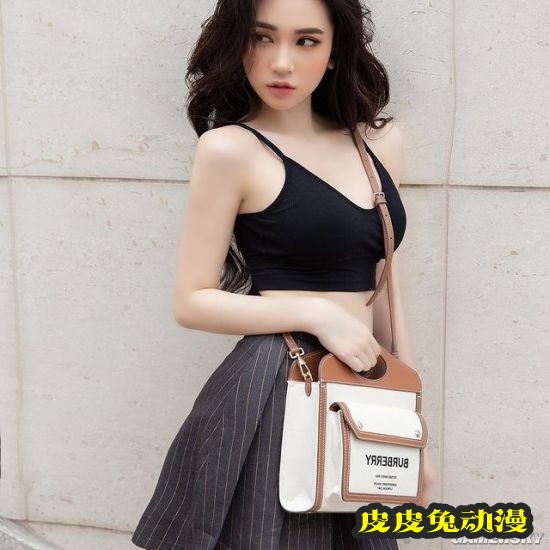 身材曲线太完美 混血颜值的越南网红模特