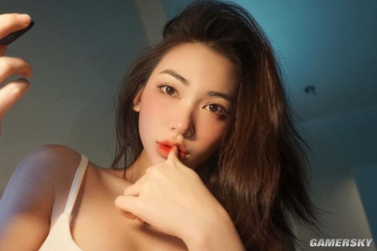 身材曲线太完美 混血颜值的越南网红模特