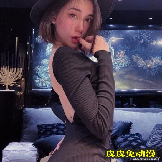 身材曲线太完美 混血颜值的越南网红模特